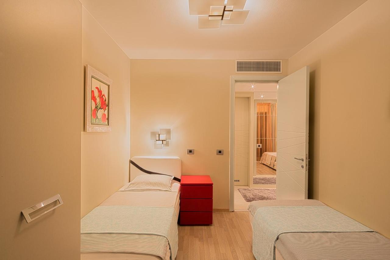 Premier Lux
