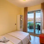 Premier Lux Apartment