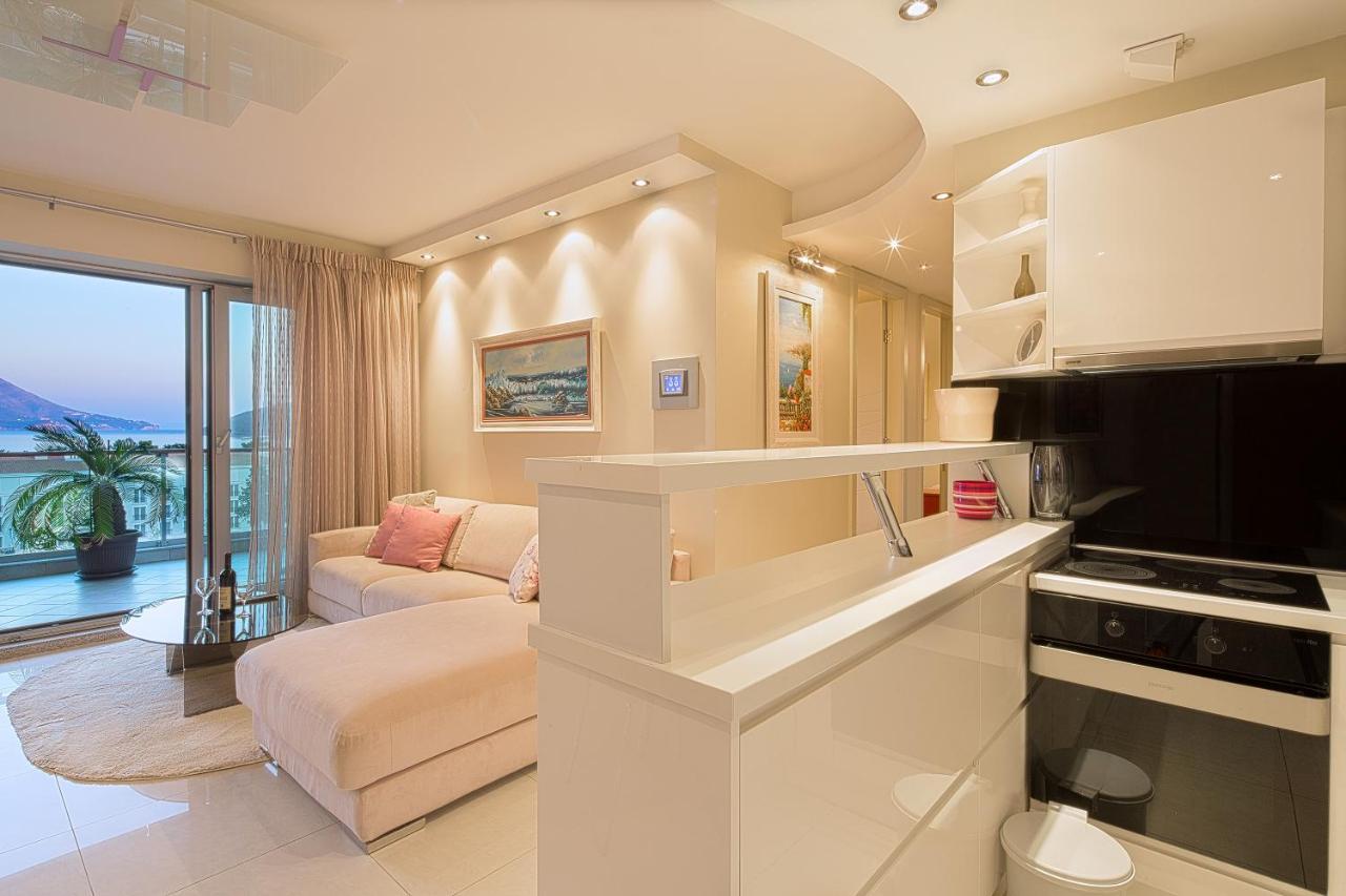 Premier Lux